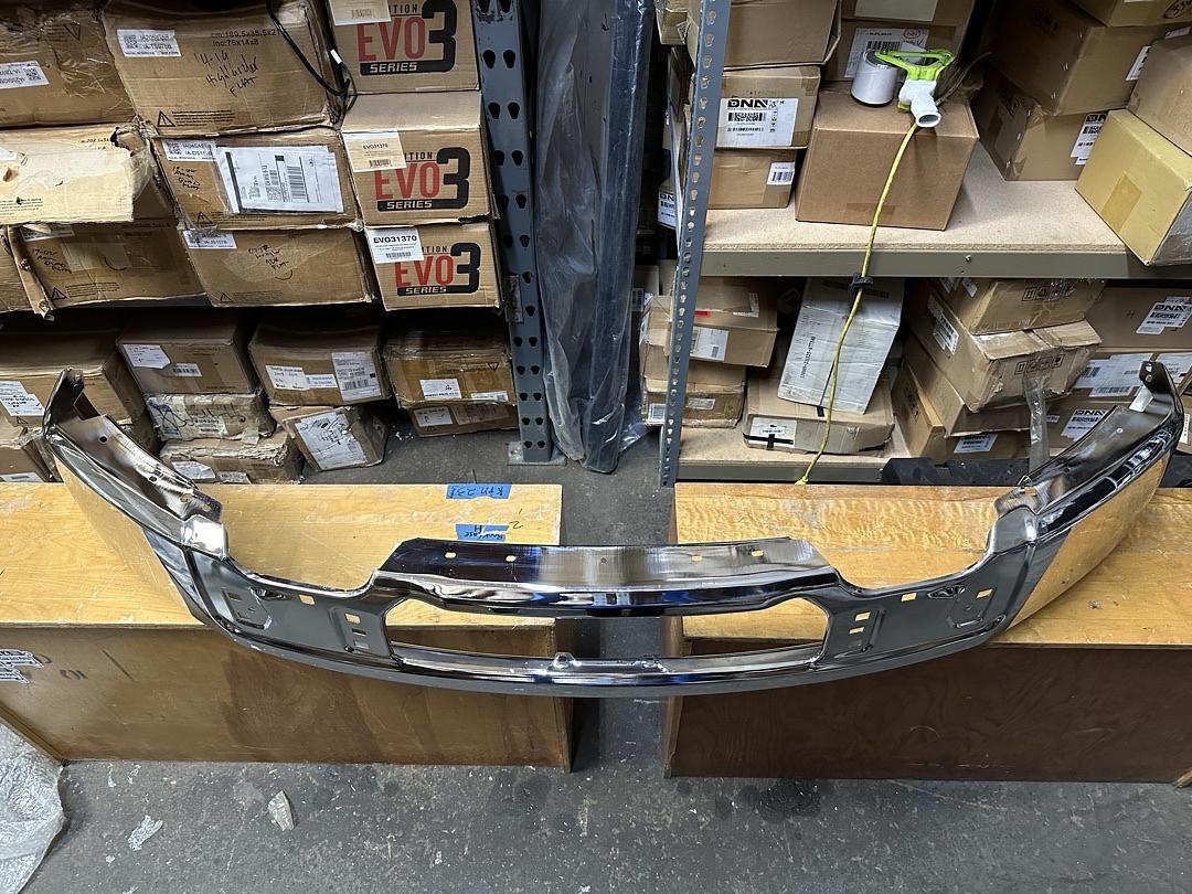 09-14 Ford F150 Chrome Front Bumper W/O Fog Light Cutout