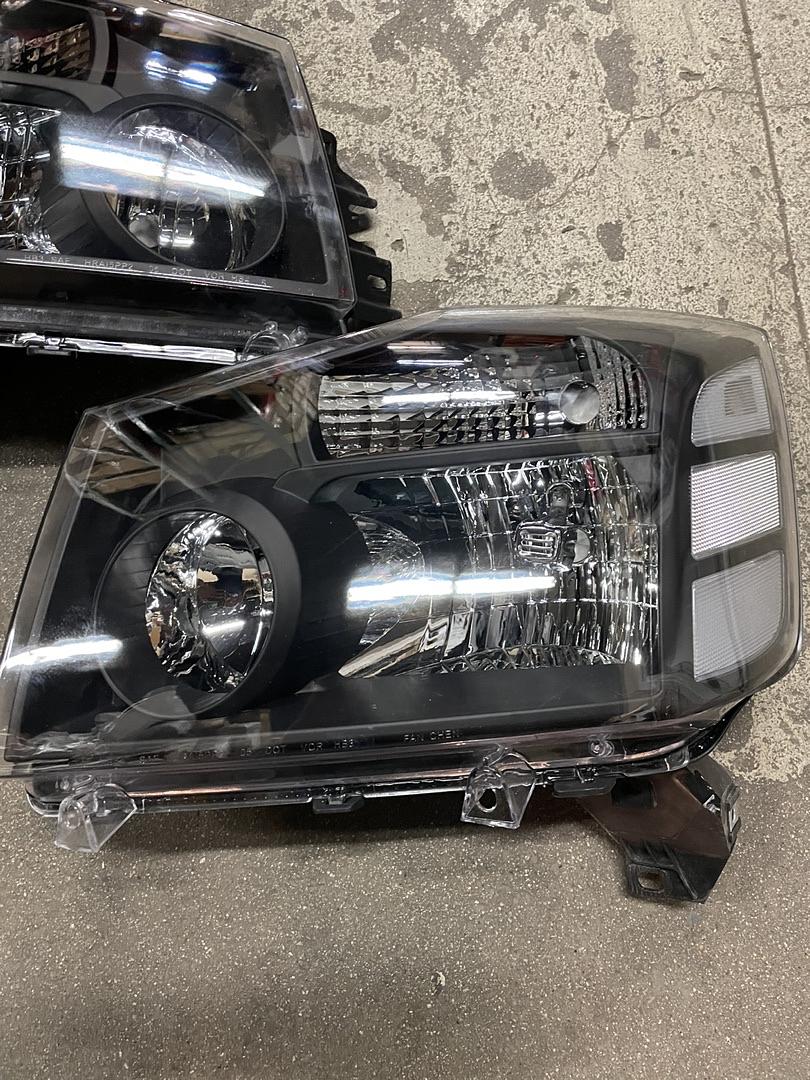 04-15 Nissan Titan Armada