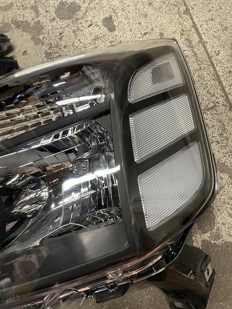 04-15 Nissan Titan Armada