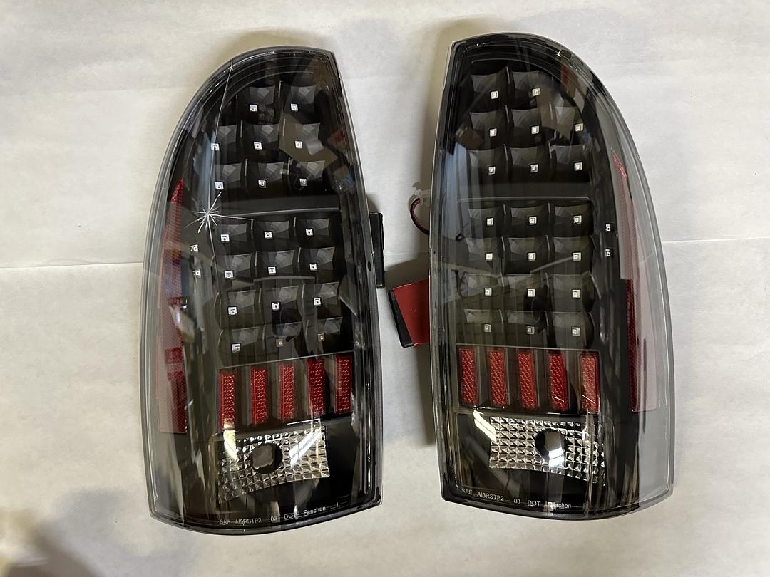 AI TL-TTAC05-LED-BK-CL1 05-15 Toyota Tacoma Black Housing LED Taillight
