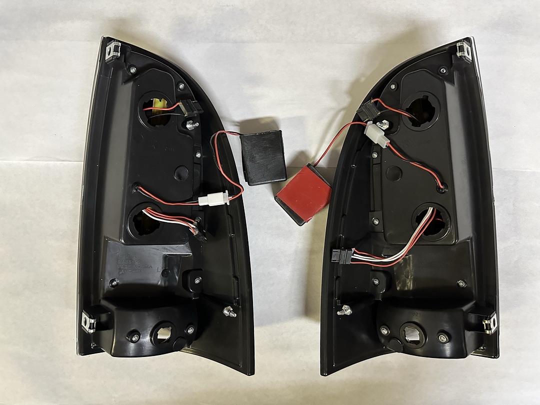 AI TL-TTAC05-LED-BK-CL1 05-15 Toyota Tacoma Black Housing LED Taillight