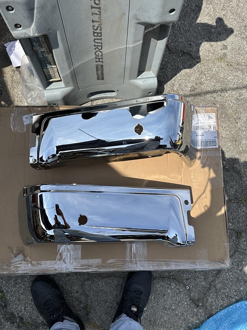 09-14 F150 Fleetside,With Sensor Holes,Chrome Right Rear Bumper End Cap