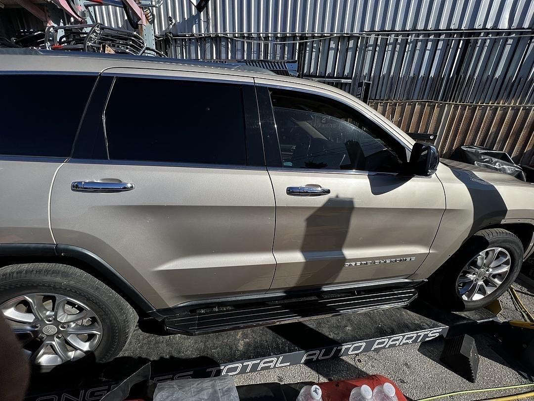 11-21 Dodge Durango 4-Door Black running boards