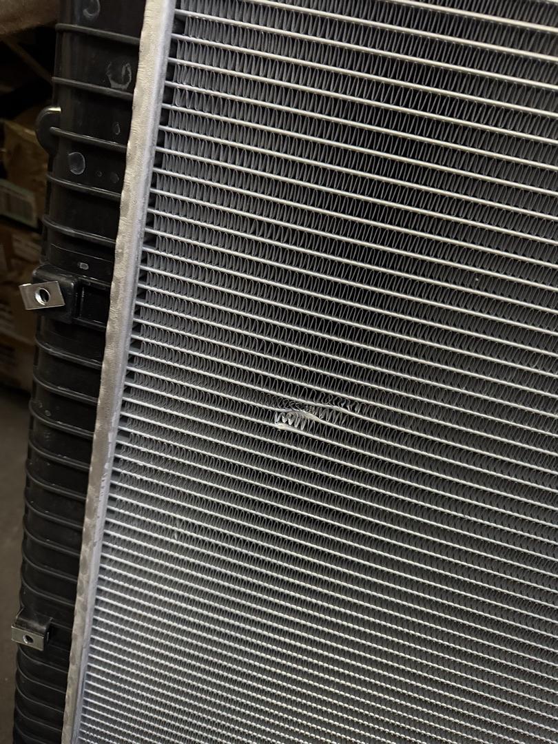 OB-OEM-RA-FL-005 08-11 Freightliner Century Class Columbia Radiator