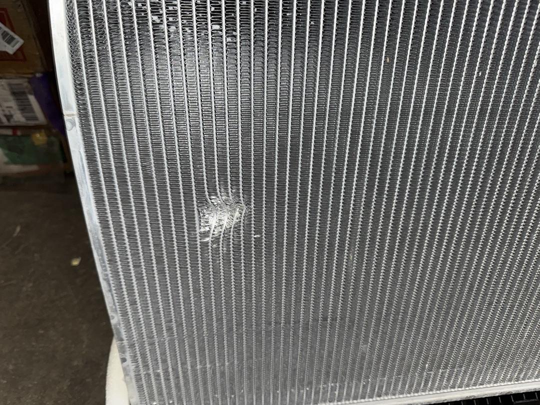 OB-RA-FL-059 11-13 Peterbilt 587 / Kenworth T700 Radiator