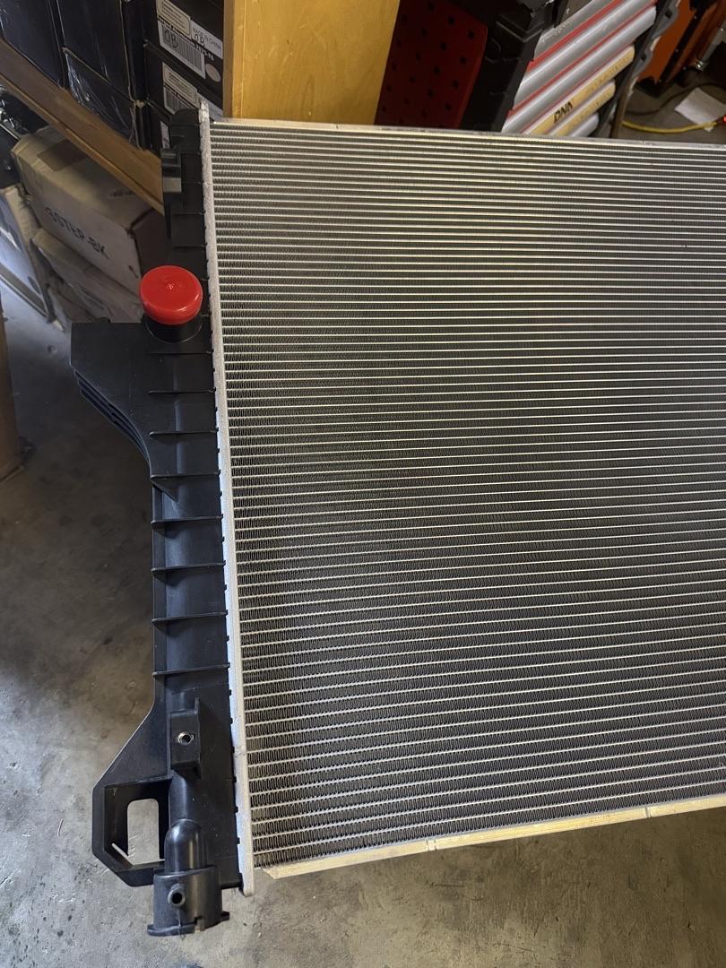 03-09 Ram 2500 3500 5.9 6.7 08-10 Ram 4500 5500 6.7 Fits Models with External Transmission Coolers Radiator