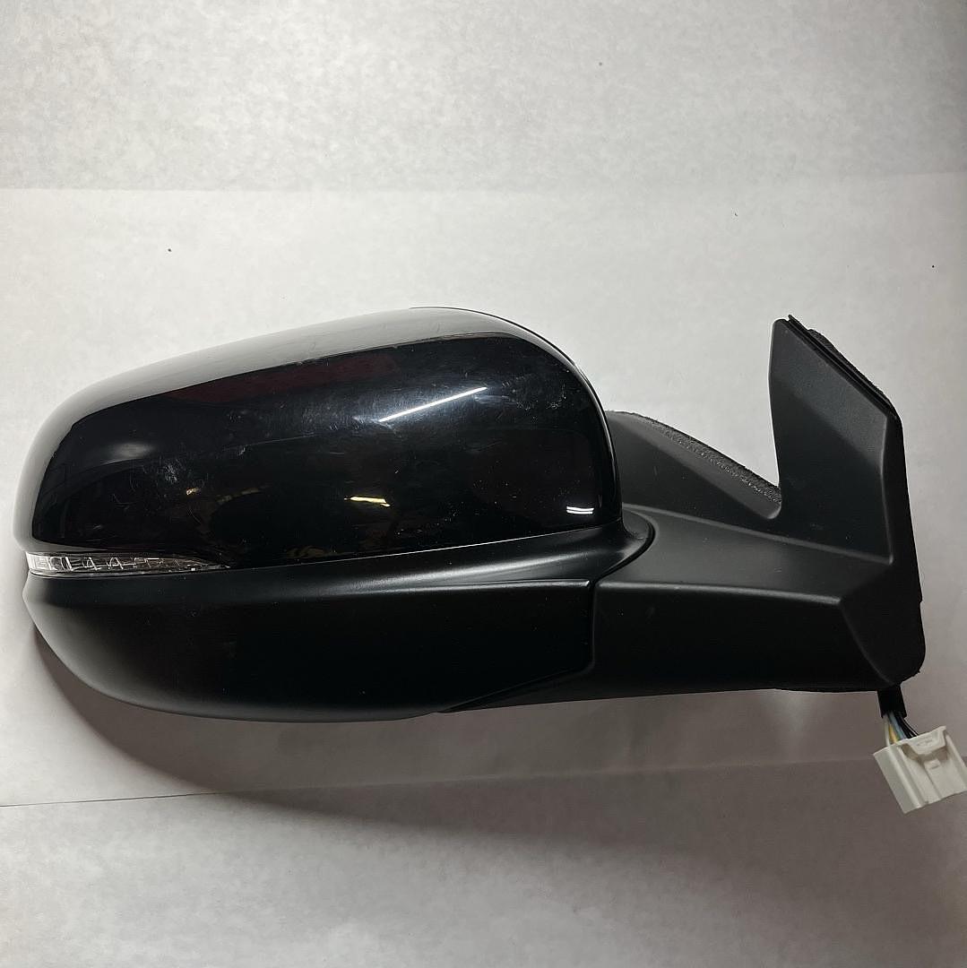 Honda Pilot Power / Heat / Signal Passenger Side Mirror for 2019 to 2022