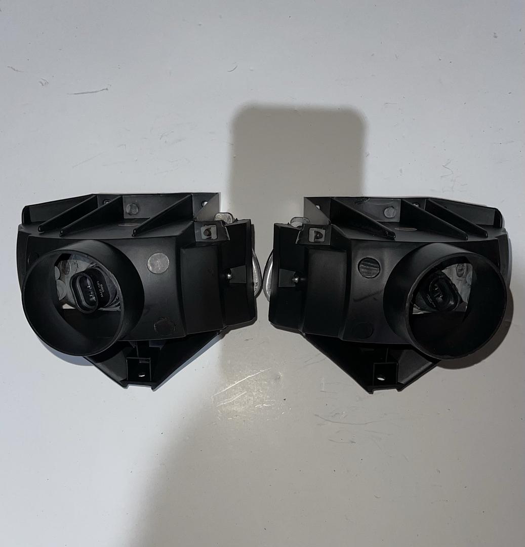 As IS FL-ZTL-115-CH. Ford Mustang GT Fog Lights for 1999 to 2004