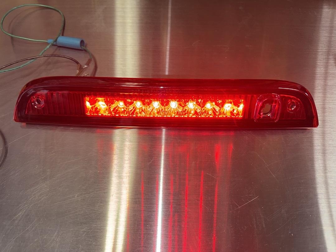 07-17 Jeep Patriot Third Brake Light