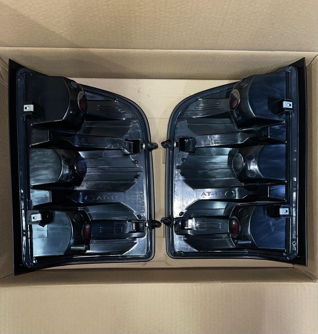 07-13 chevy silverado 1500 OEM style red Taillights