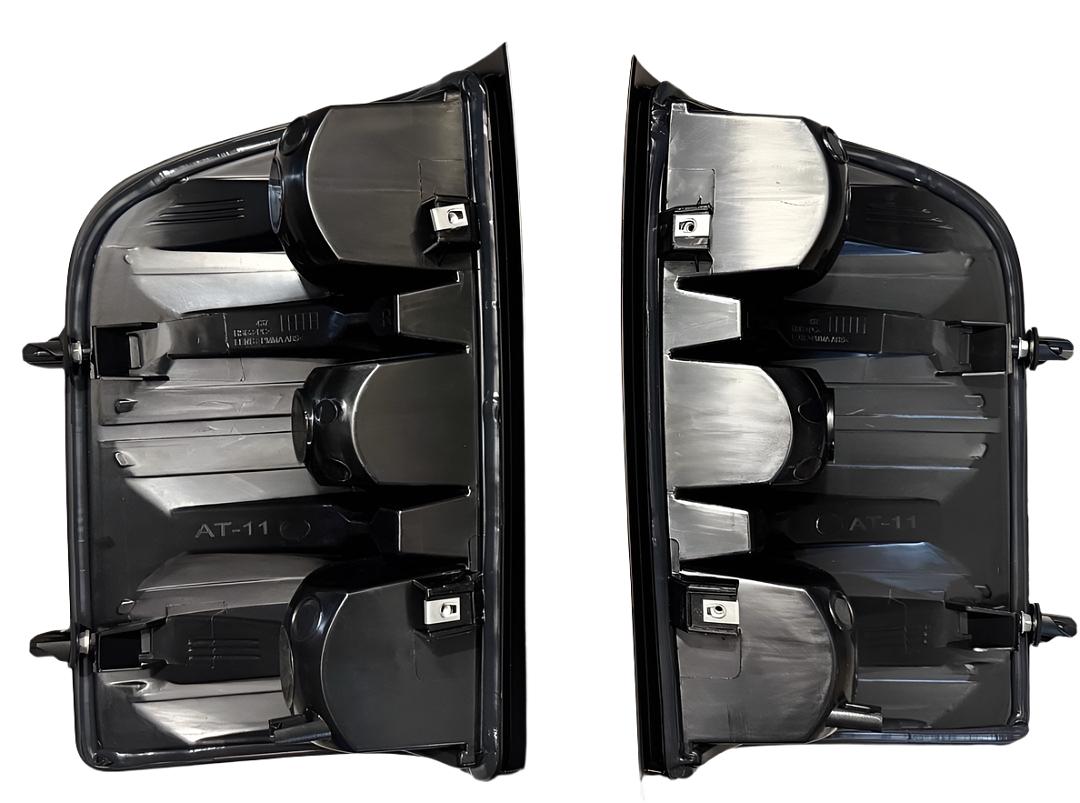 07-13 chevy silverado 1500 OEM style red Taillights