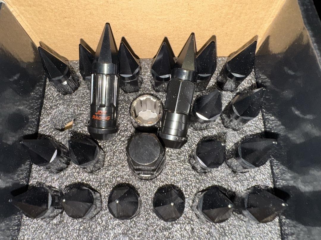 16Pcs M12 x 1.5 25mm OD/75mm Height Open End Style Wheel Lug Nuts + Lock Nut + Key + Extension Adapter Black