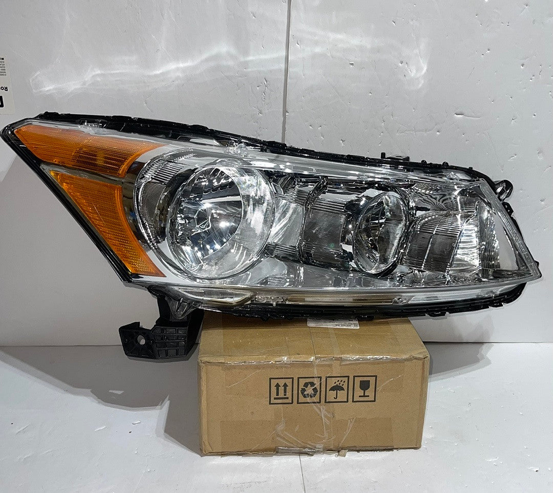 2008 to 2012 Honda Accord Sedan Right Passenger Side Headlight Luz Derecha
