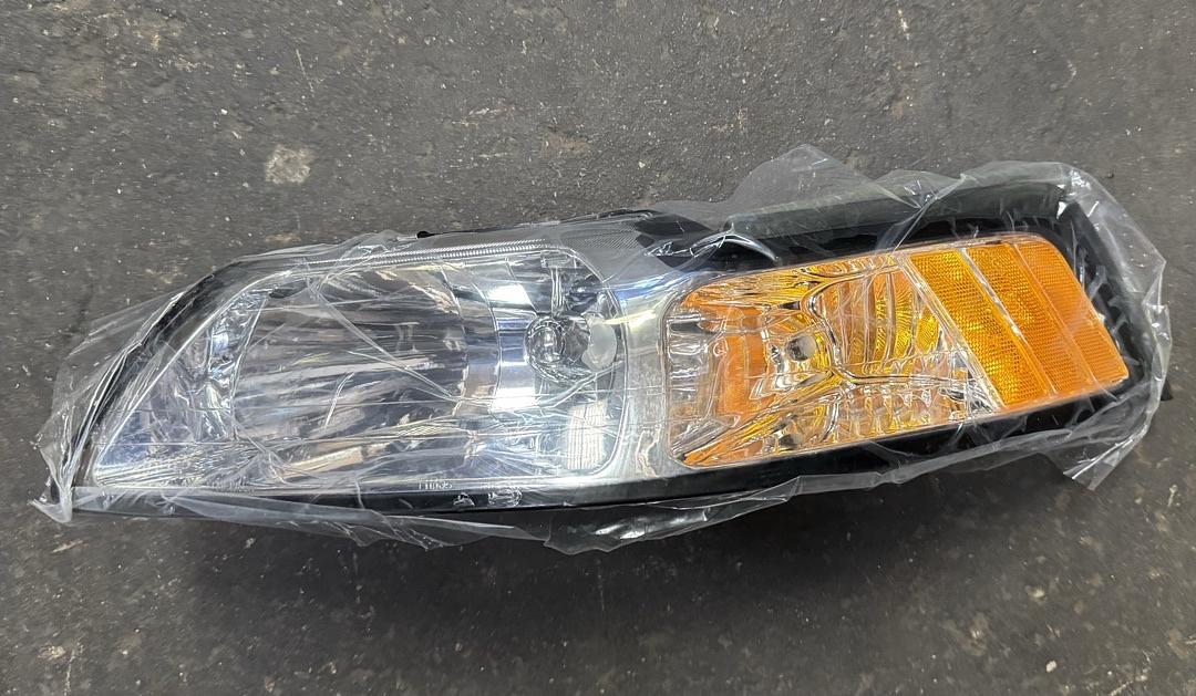 Chrome Factory Style Driver Side Headlight Replacement For 99-04 Mustang