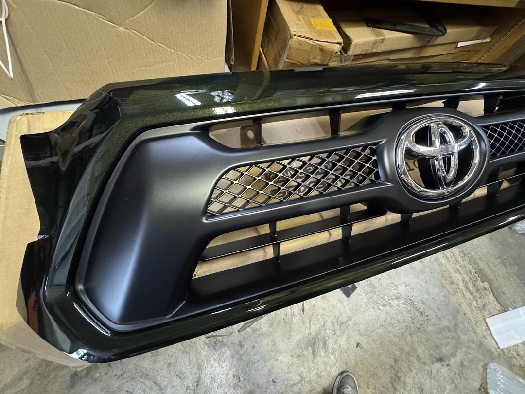 12-15 Toyota Tacoma Front Bumper Grille Grill painted Dark Green