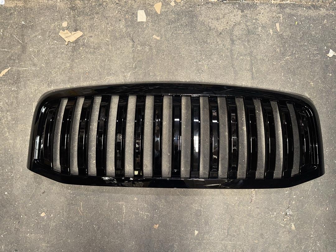 06-08 Dodge Ram Front Bumper Grille Grill Needs Hardware