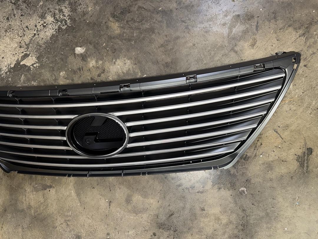 07-09 Lexus LS460 Front Bumper Grille Grill