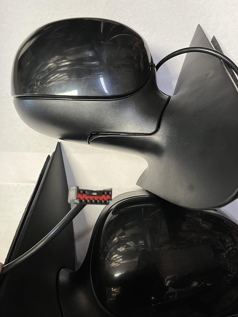 + FO1321159 Factory Style Powered+Heated Left Side Door Mirror