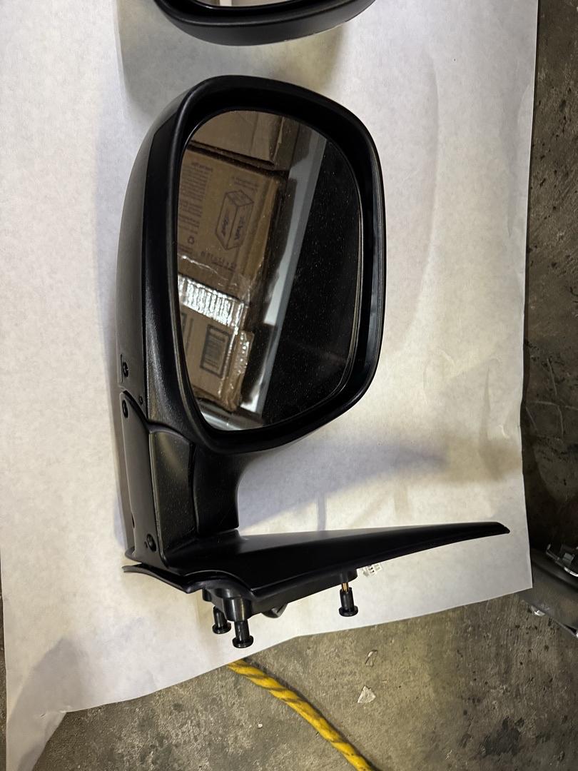 2005 to 2006 Toyota Tundra chrome espejo retrovisor chrome Cromados