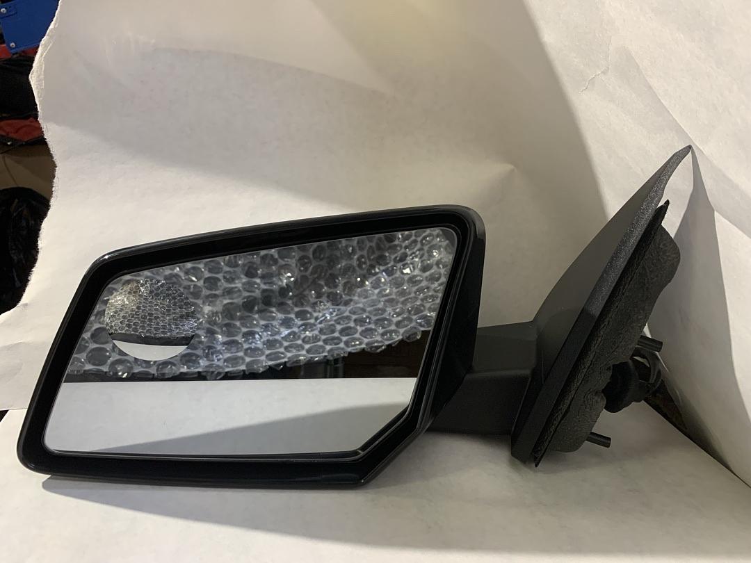 DNA Motoring OEM-MR-GM1320489 Left Side Power Adjustment Heated Foldable Rear View Mirror w/Turn Signal + Blind Spot Glass Compatible with 2013-2014 Traverse / 2013-2015 Acadia