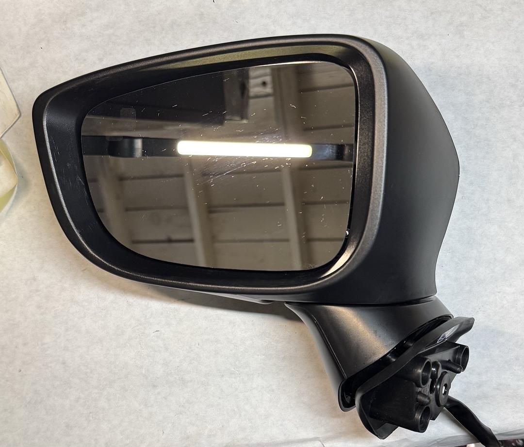 Left Driver Heated Powered Side Mirror w/Turn Signal Blind Spot Detection Compatible with 17-18 Mazda 3