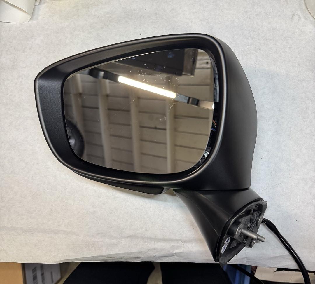 Left Drive Side Power Adjustment Non-Heated Folding Rear View Mirror w/Turn Signal Compatible with 15-16 Mazda CX-5