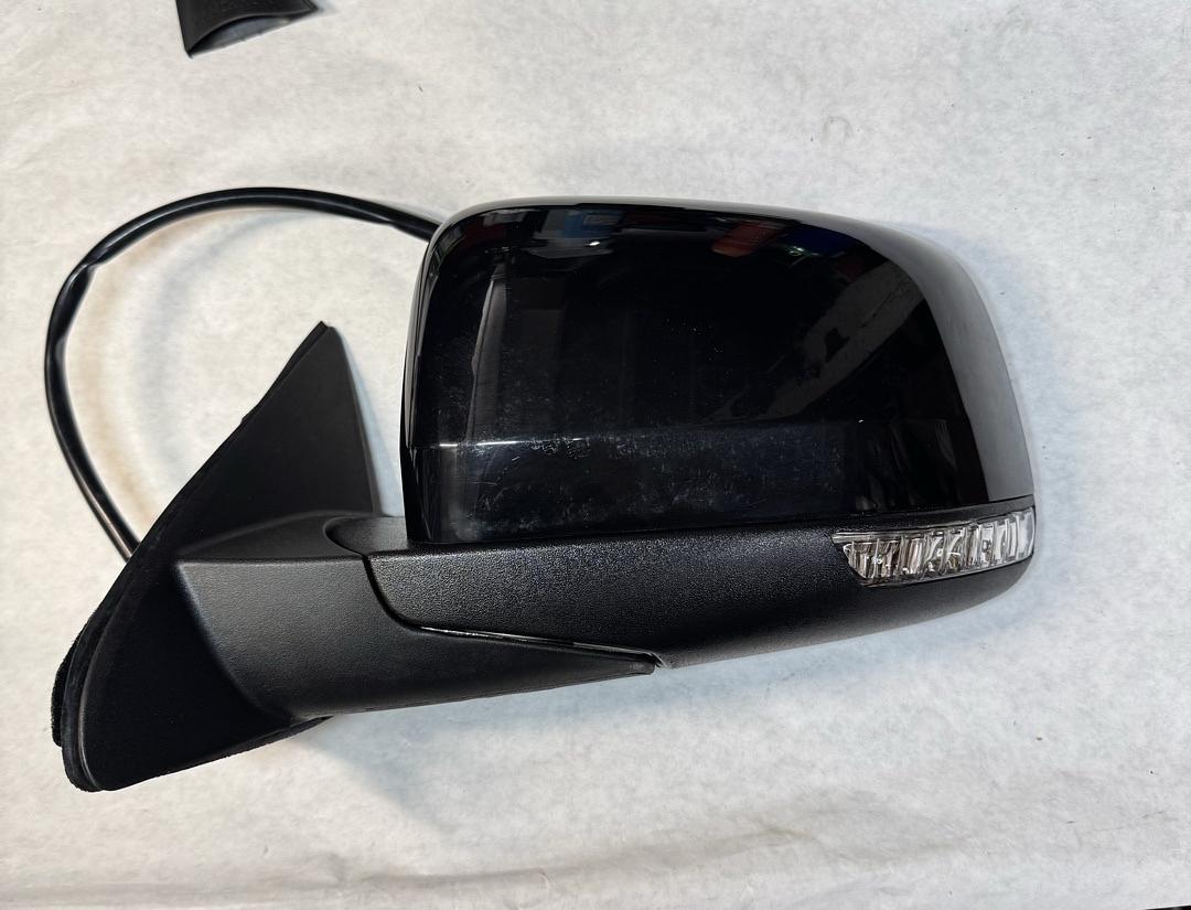 Powered Heat Left Side Door View Mirror w/Turn Signal & Aspherical Glass Compatible with 2014-2021 Grand Cherokee