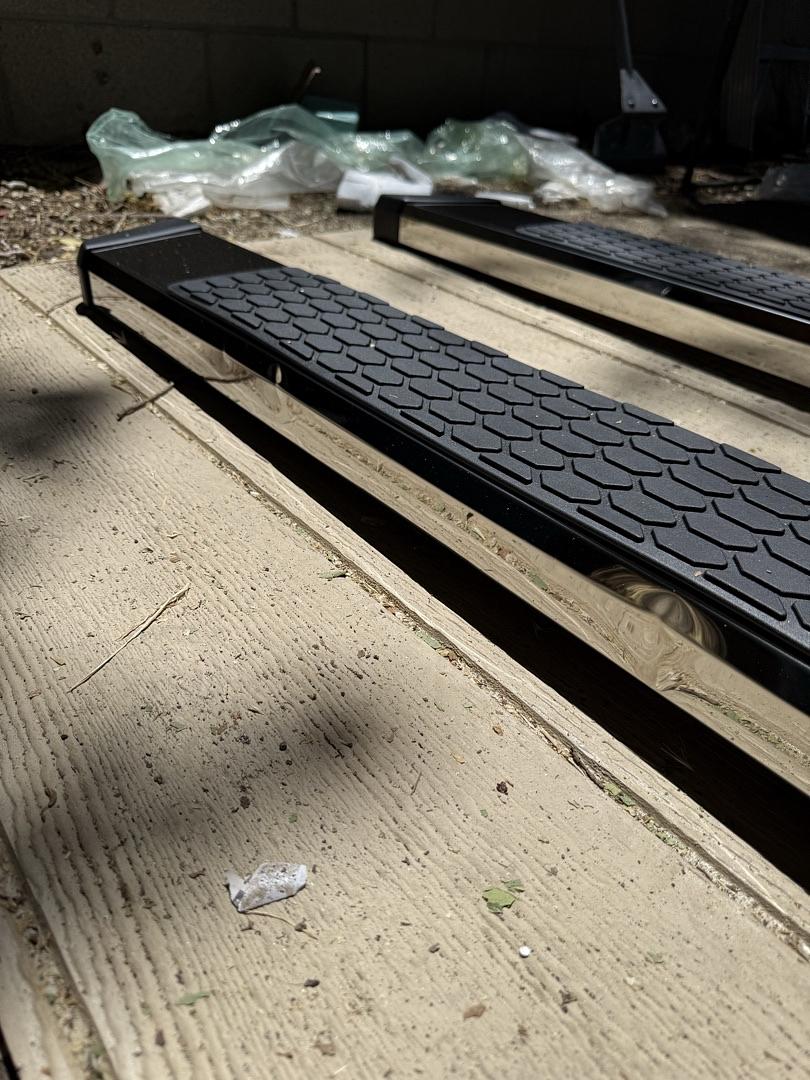 14 Dodge Ram 5.5‚Äù Running Boards for Crew Cab for 2009 And On