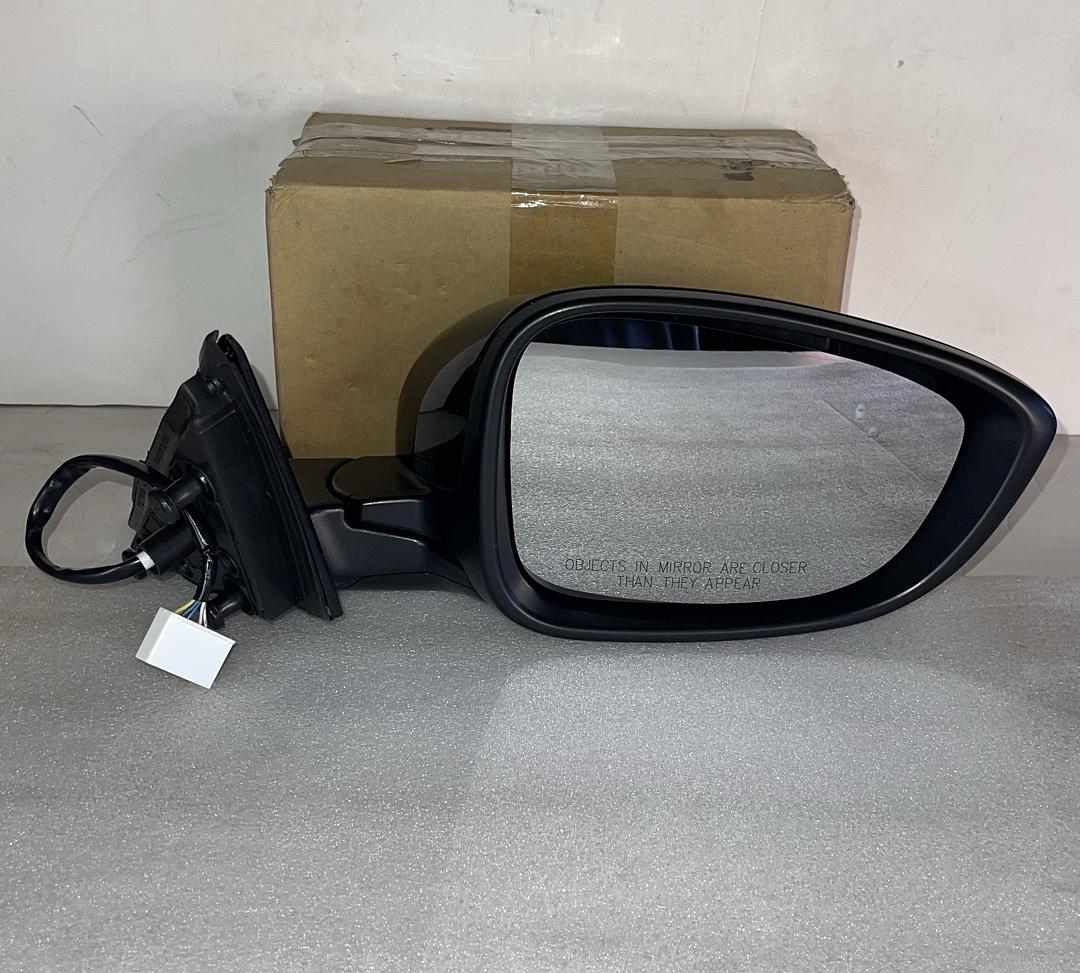 Honda Accord Passenger Side Power / Heat / Blind Spot Mirror for 2018 to 2022