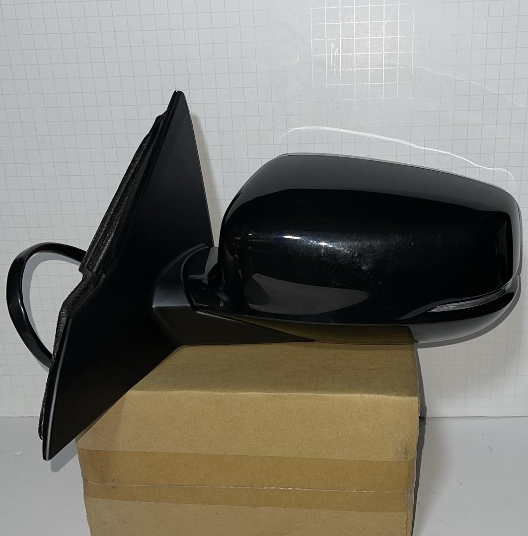 Driver Side Power / Heat / Signal Mirror for Honda Accord Sedan for 2013 to 2017