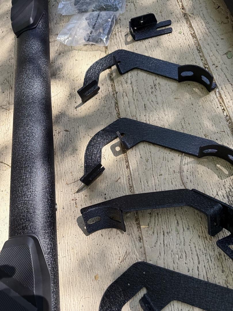 15 2007 to 2018 Chevrolet Silverado GMC Sierra side step estribos escalon negro black