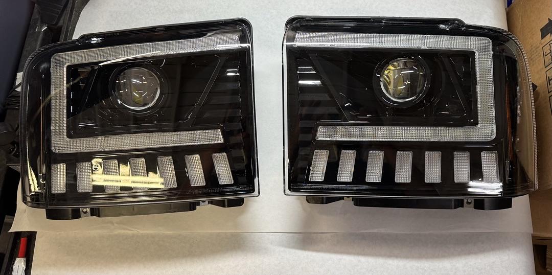 500% Brighter LED Projector Sequential LED DRL Headlight Assembly Fit for 2005 2006 2007 05 06 07 Ford F250 F350 F450 F550 Super Duty/2005 Ford Excursion Black Housing Amber Reflector