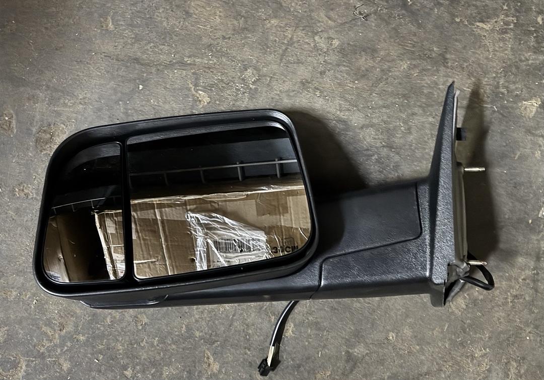 09-16 Dodge Left side mirror