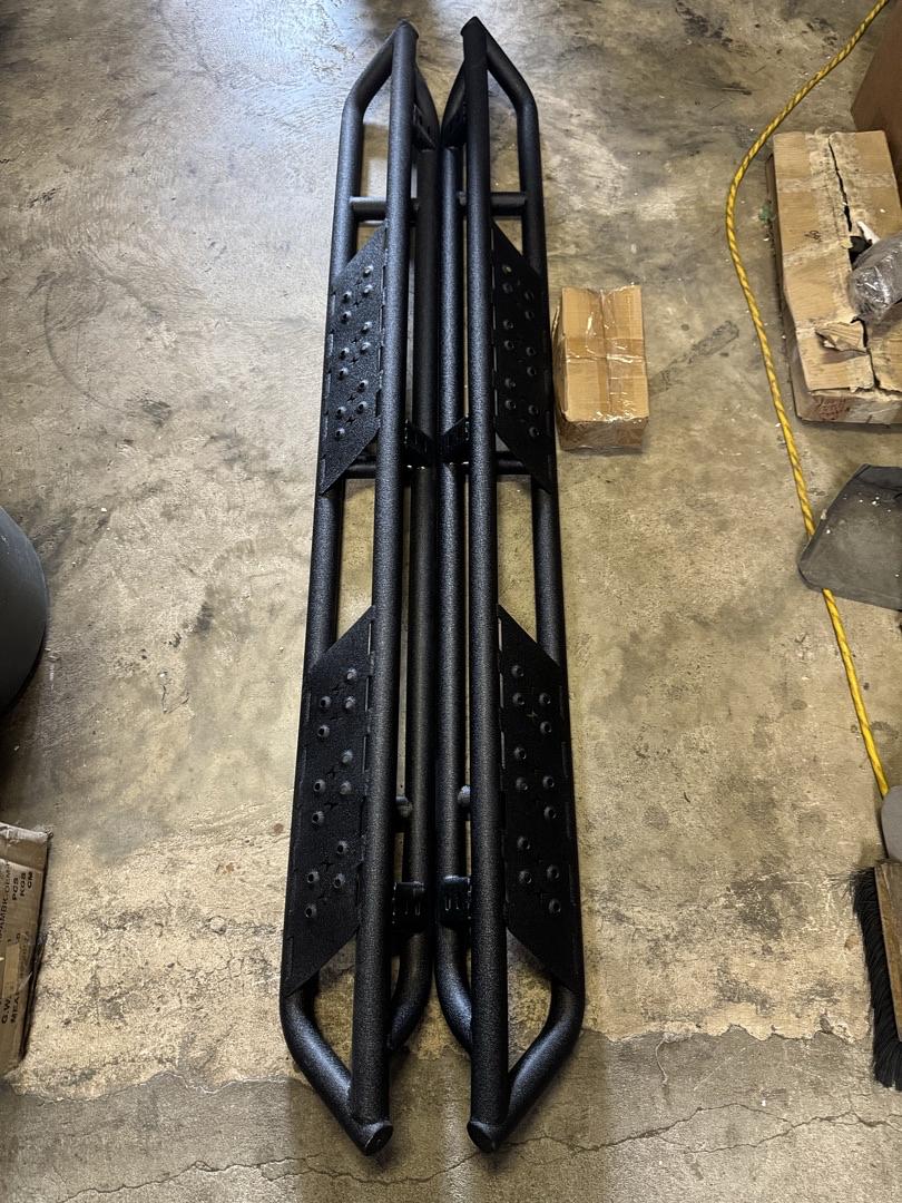 18-24 Jeep Wrangler 4 door Running Boards