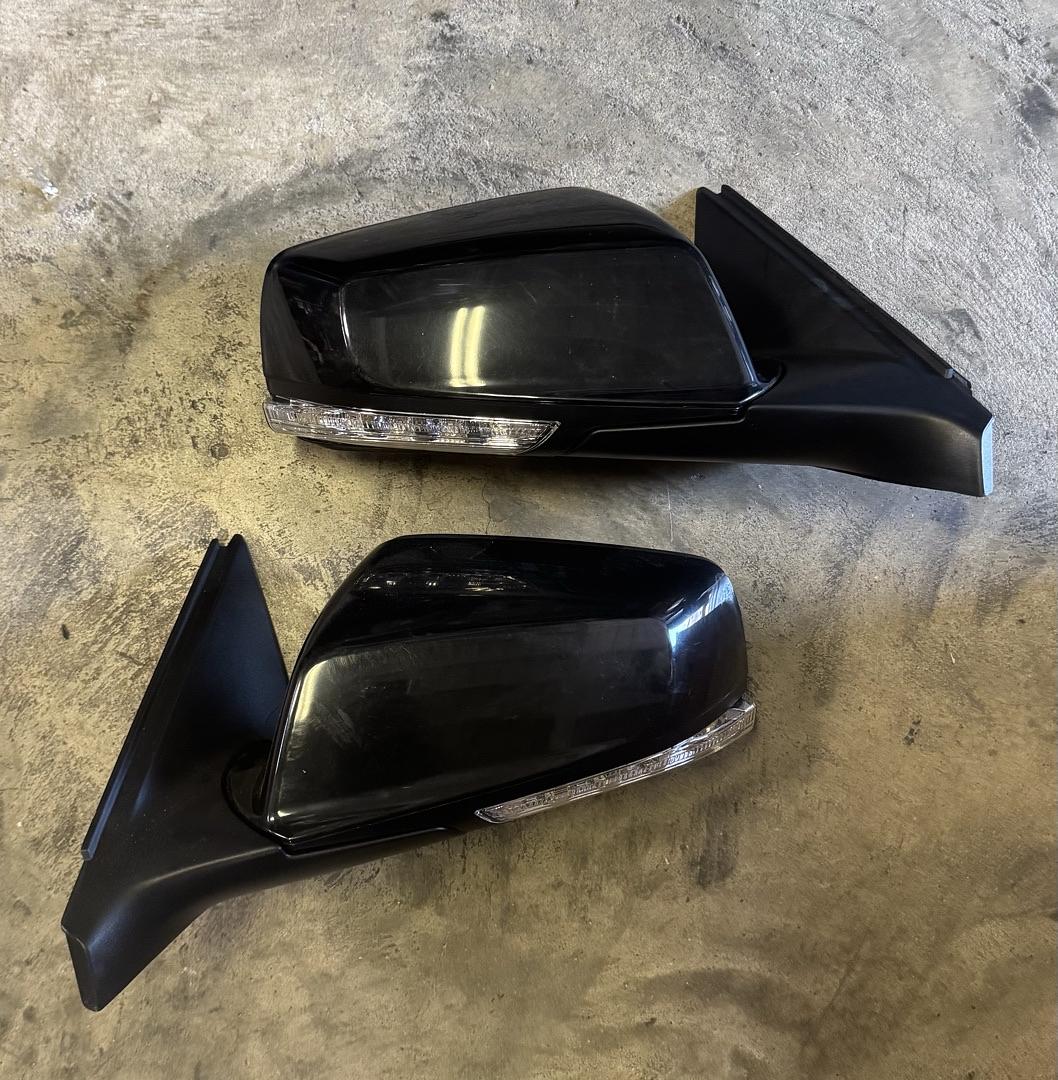 2010-2013 Chevy Lacrosse Right Passenger Side Mirror