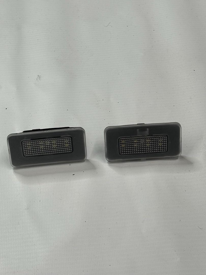 Tesla 17-On Model S and 2016-on Model X License Plate Light Lamp
