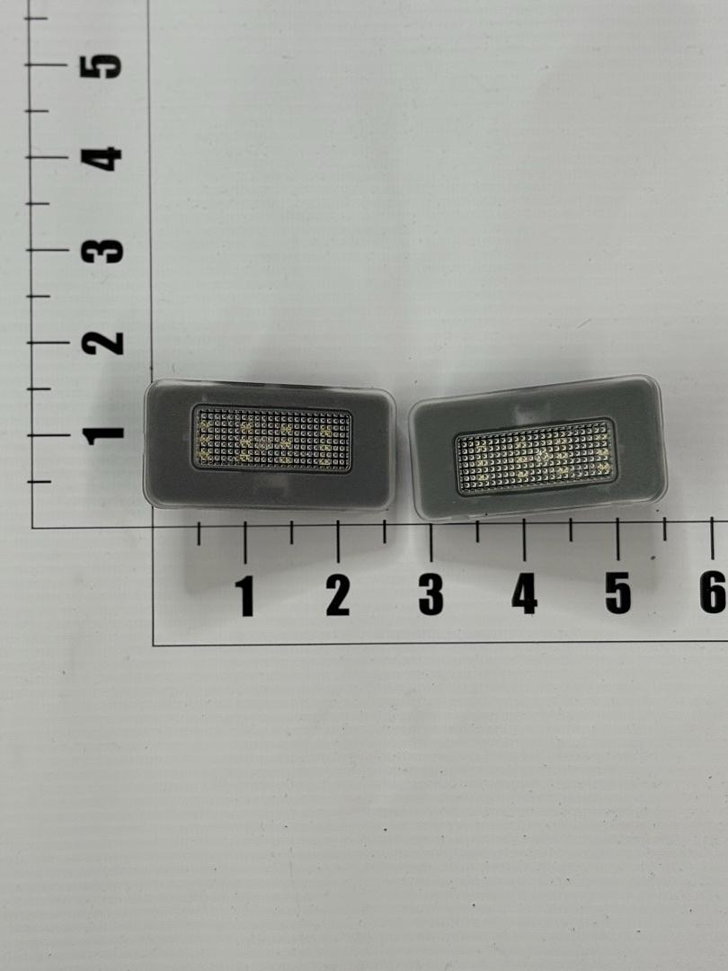 Tesla 17-On Model S and 2016-on Model X License Plate Light Lamp