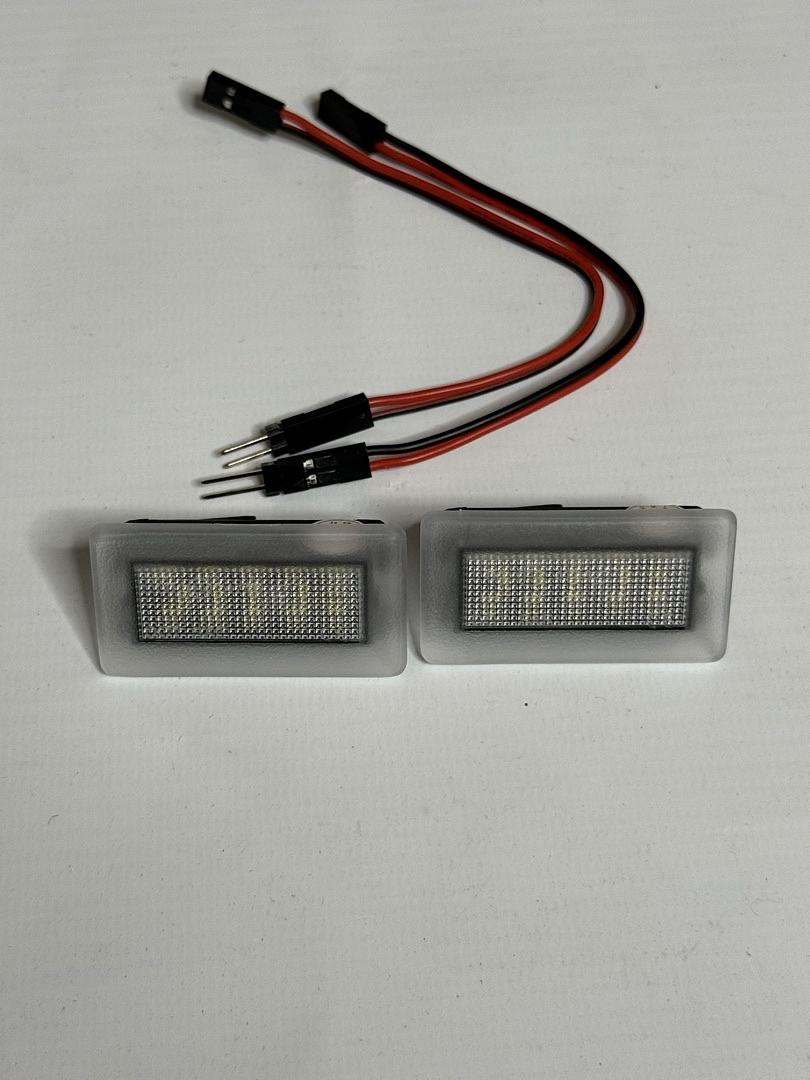 INT-LED-TSLA-W
