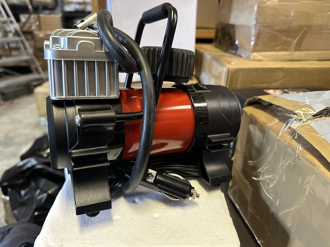 12 V 125 PSI LED Flash Light Air Pump Portable Air Compressor Inflator for Cars, Bikes and Balls