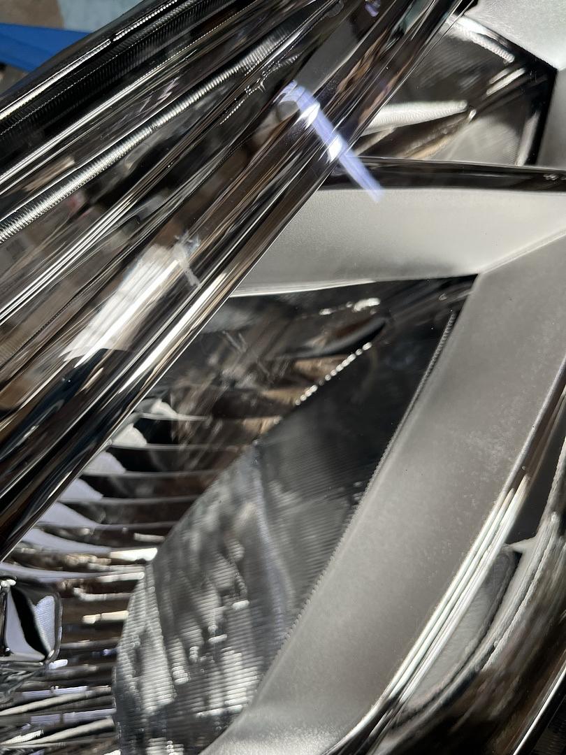 13-17 chevy traverse chrome clear headlights led reflector (Open Box Small Stain On Lens)