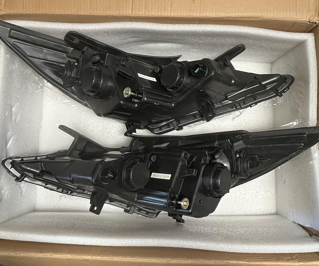 Ob HL-OH-HSON11-CH-AM 11-14 Hyundai Sonata chrome / amber headlights