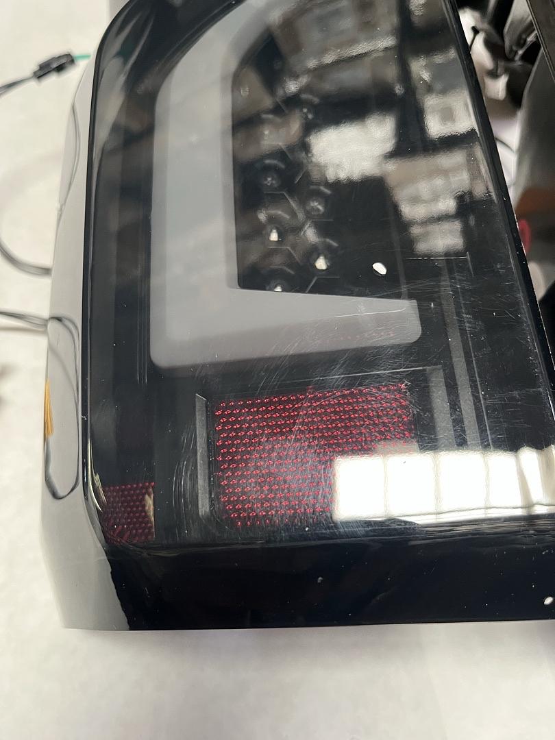 19-23 Chevy Silverado 1500 WT LT / 2022 Silverado 1500 LTD, Smoked Lens LED Taillights (Minor Scuff)