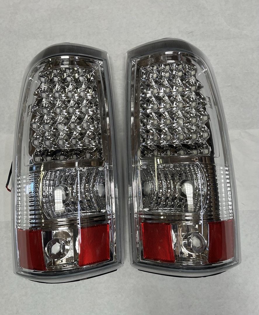 03-06 Chevrolet Silverado /Gmc Sierra Led Chrome Headlights