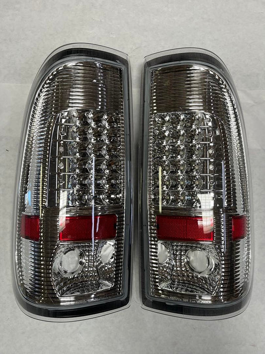 (OB RIGHT SMALL CRACK HOUSING) TL-F15097-LED-CH-CL 97-03 Ford F-150 chrome clear Led Taillights