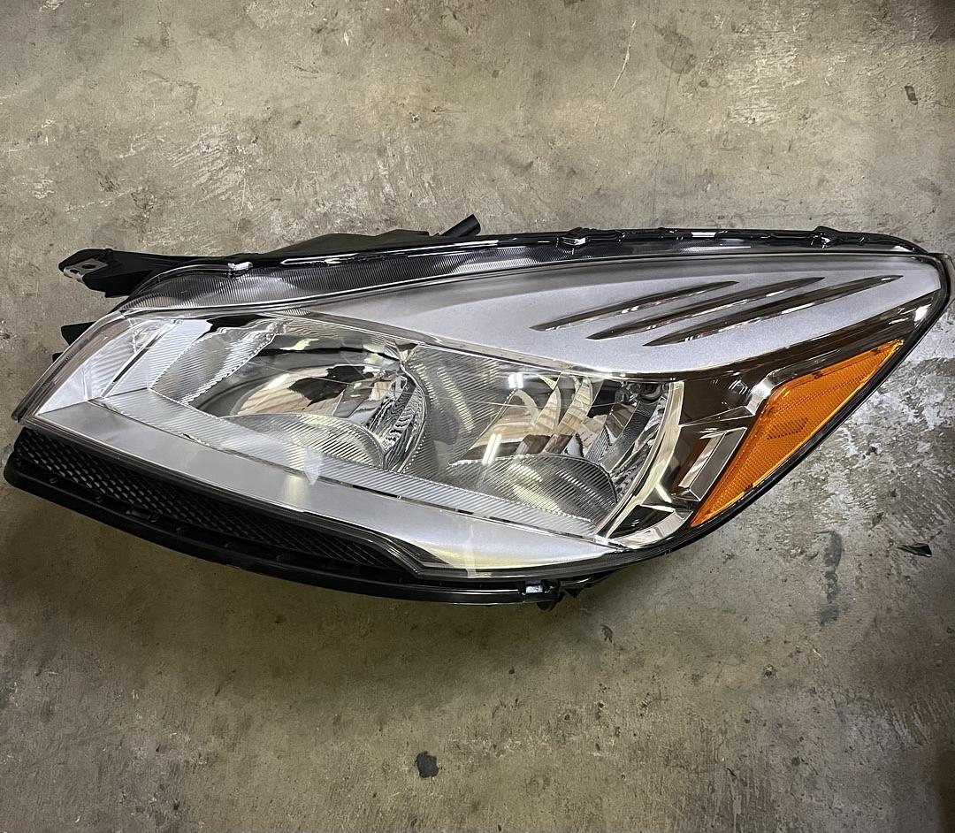 13-16 Ford Escape (Left Side) Headlight