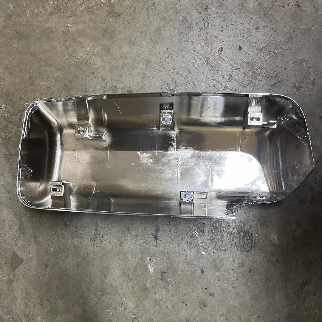 14-21 Peterbilt 579 567 (Right) Door Mirror Cover Chrome Right Passenger Side