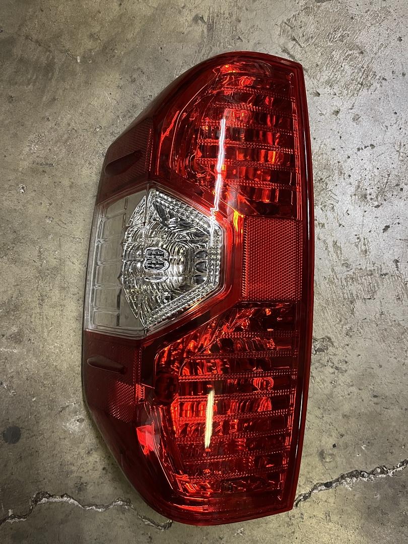 14-21 Toyota Tundra (Left Side) Taillight