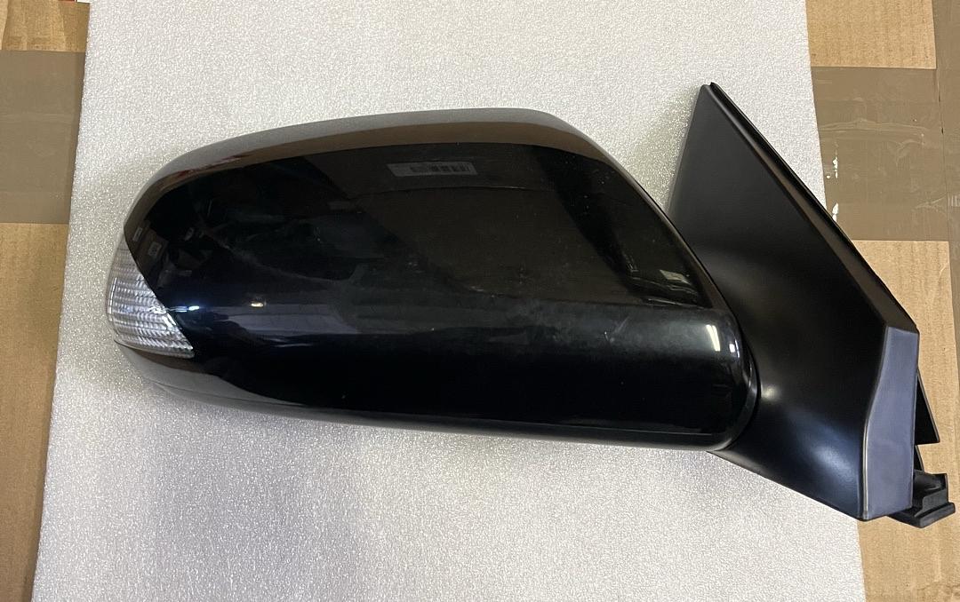 05-10 Scion Tc (Right Side)