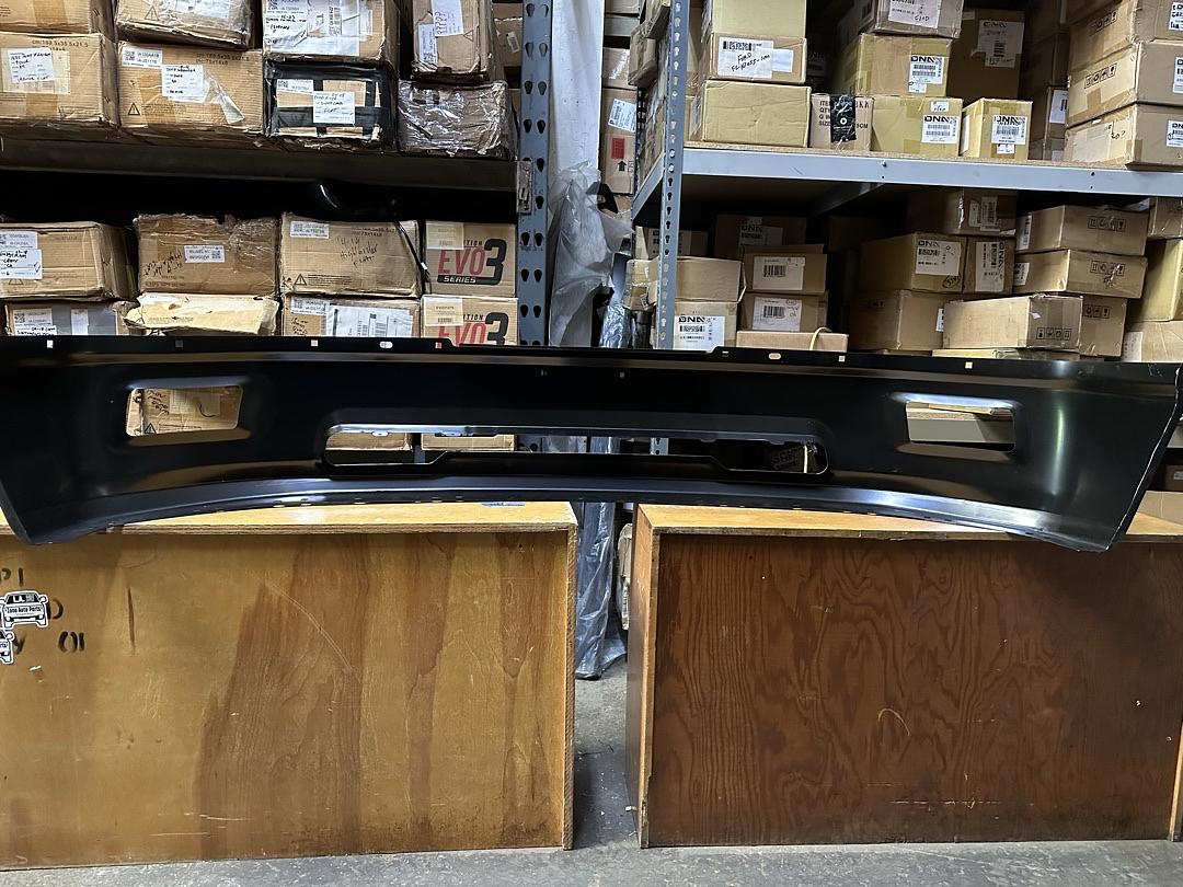 09-12 Dodge Ram 1500 Black Front Bumper W/ Fog Lamps Cutouts