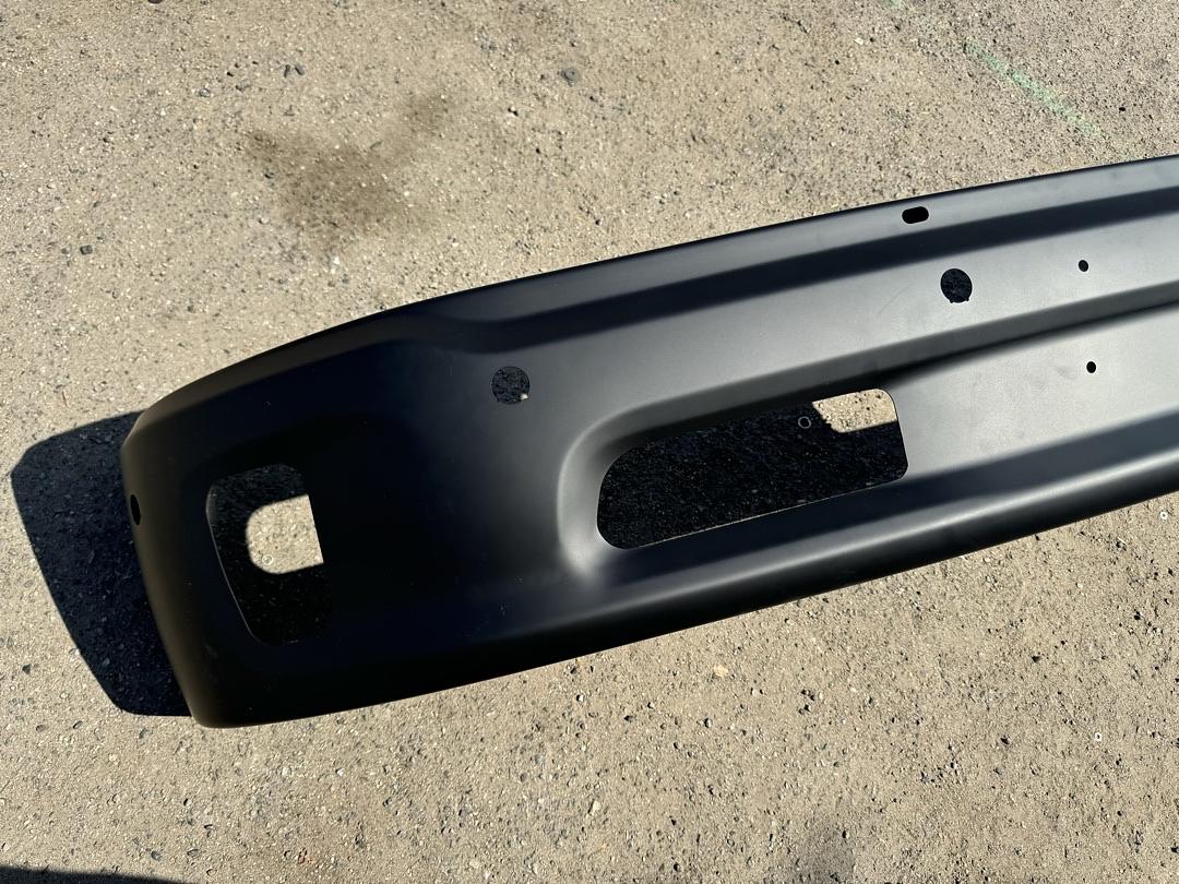 14-18 Ram 1500 19-23 Ram 1500 Classic with Parking Sensor Holes & Fog Light Cutouts Black Bumper